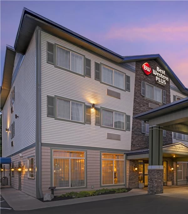 Best Western Plus Vineyard Inn & Suites - Penn Yan, NY