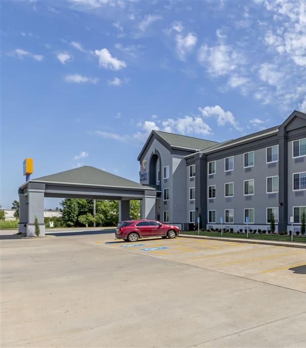 Comfort Inn & Suites Muskogee - Muskogee, OK