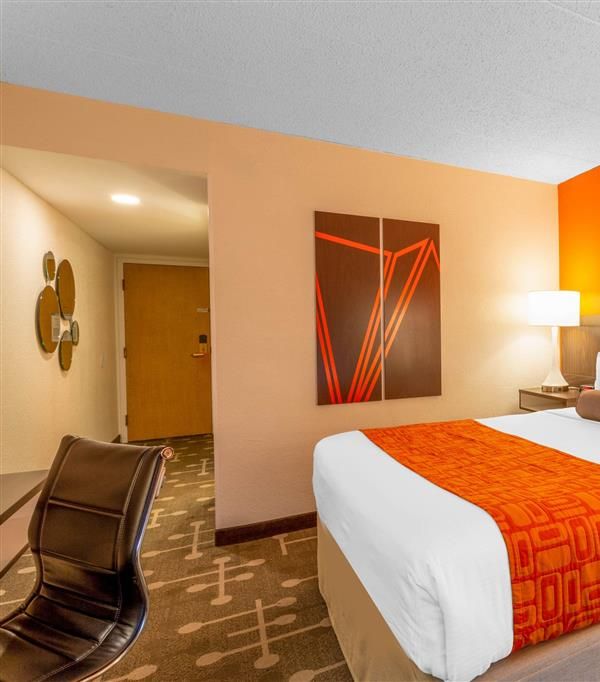 Howard Johnson By Wyndham Portsmouth - Exeter, NH