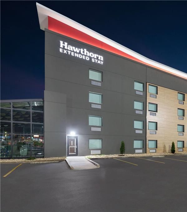 La Quinta Inn & Suites By Wyndham Springdale - Springdale, AR