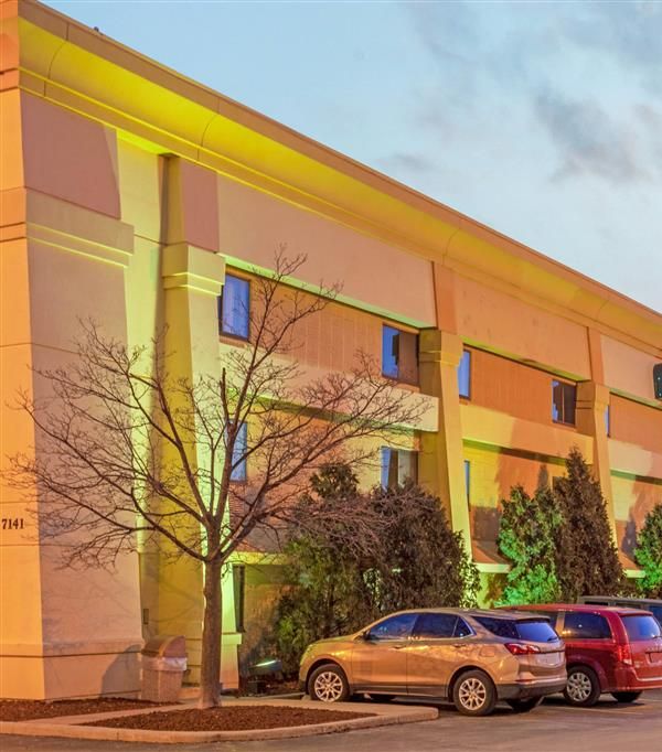 La Quinta Inn By Wyndham Milwaukee Airport / Oak Creek - Milwaukee, WI