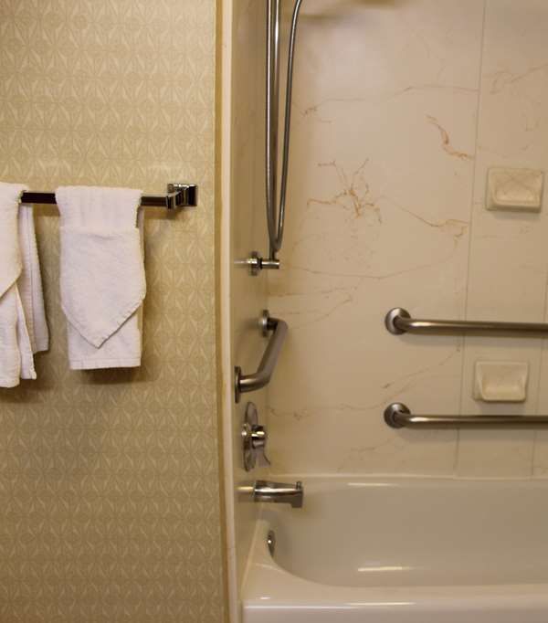 Hampton Inn Mchenry - Fox Lake, IL