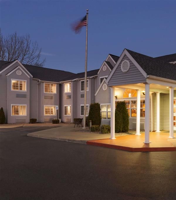 Microtel Inn By Wyndham Albany Airport - Hudson Valley, NY