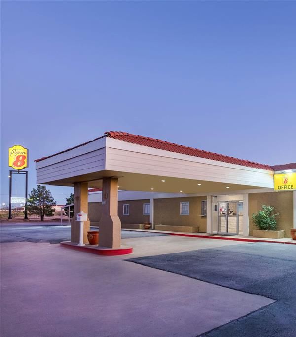Super 8 By Wyndham Abilene North - Abilene, TX