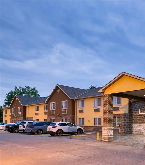 Surestay Plus By Best Western Kearney Liberty North - Kearney, MO