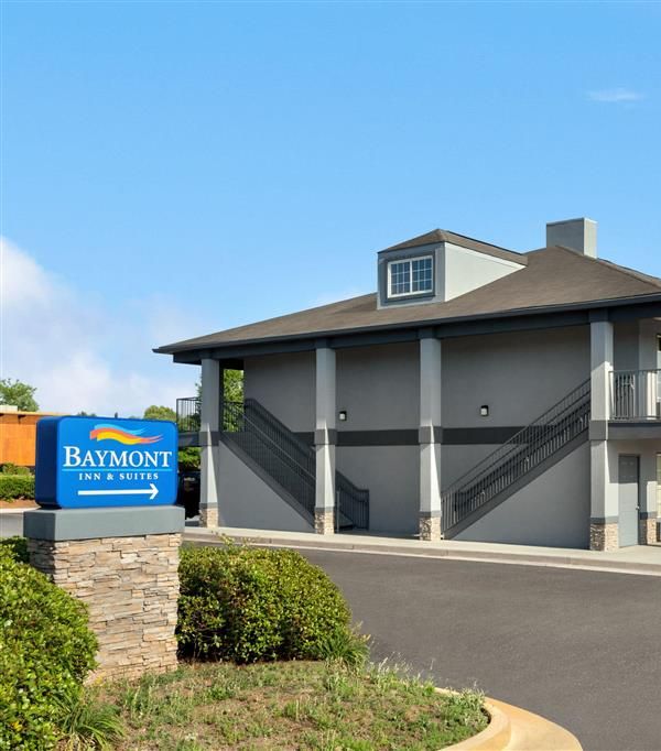 Baymont By Wyndham Warner Robins - Warner Robins, GA