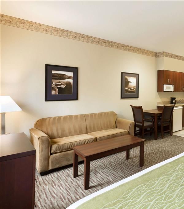 Hawthorn Suites By Wyndham Rancho Cordova/folsom - Folsom, CA