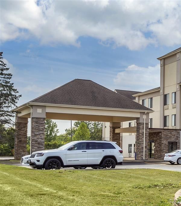 Comfort Inn & Suites North Aurora - Naperville - Plano, IL