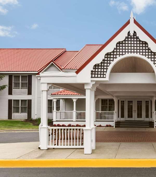 Country Inn & Suites By Radisson Holland Mi - Saugatuck, MI