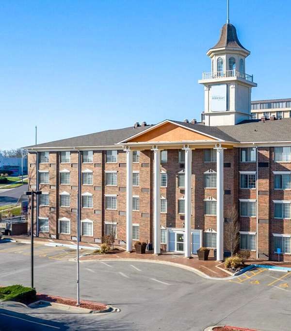 Sonesta Essential Hotels Overland Park - Overland Park, KS