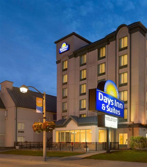 Days Inn By Wyndham Niagara Falls Centre St. By The Falls - Niagara Falls