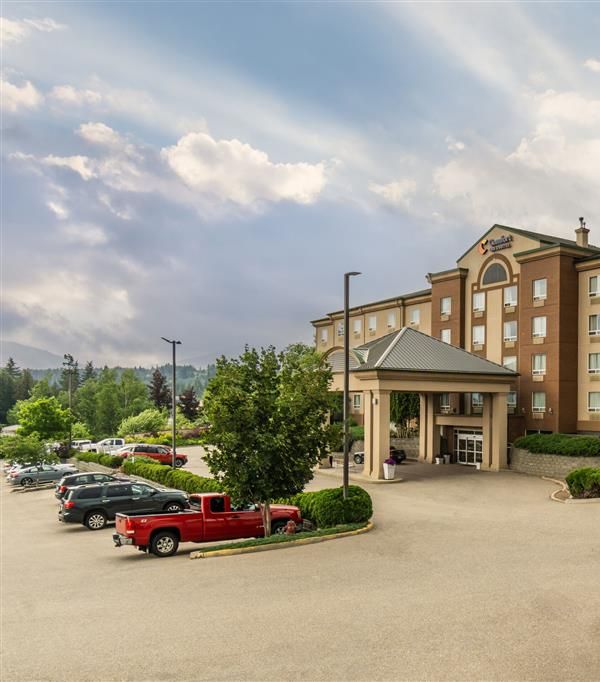 Comfort Inn & Suites - Salmon Arm