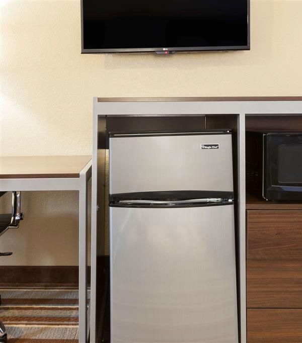 Super 8 By Wyndham Kingsville - Kingsville, TX
