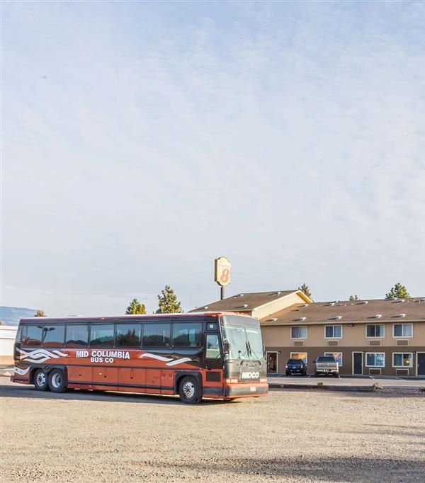 Super 8 By Wyndham Lagrande - La Grande, OR