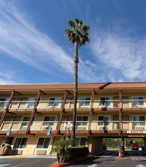 Super 8 By Wyndham Anaheim/disneyland Drive - Anaheim