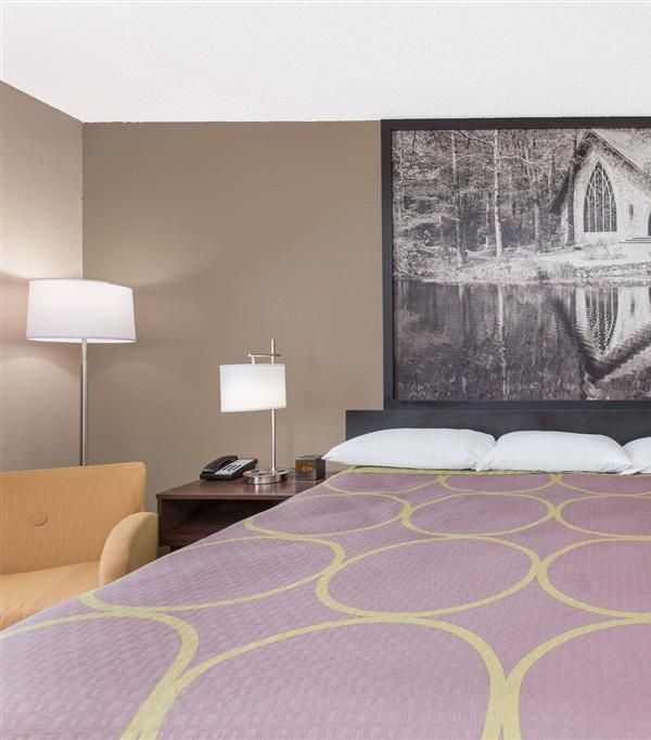 Super 8 By Wyndham Columbus Airport - Columbus, GA