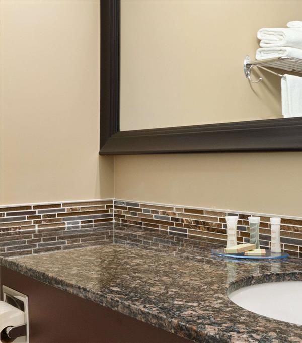 Super 8 By Wyndham Regina - Regina