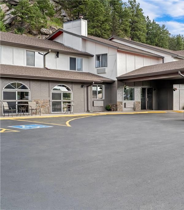 Super 8 By Wyndham Custer/crazy Horse Area - Custer, SD