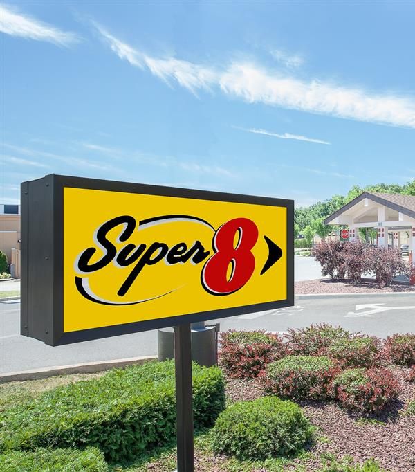 Super 8 By Wyndham Middletown - Middletown, NY
