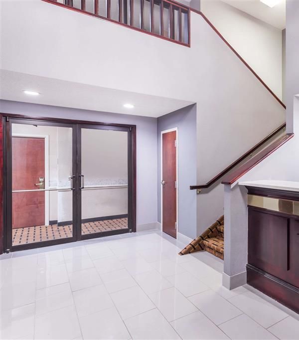 Super 8 By Wyndham Greer/spartanburg Area - Greer, SC