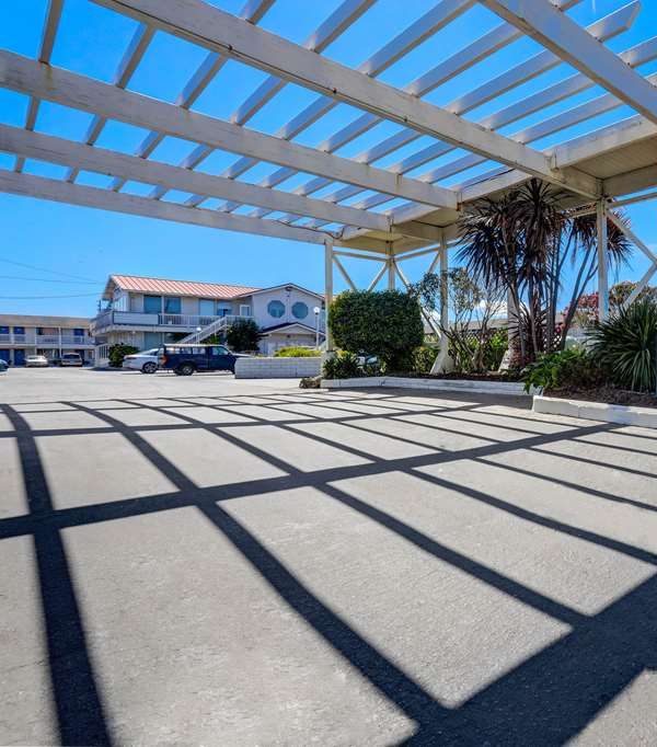 Motel 6 Fort Bragg - 布拉格堡