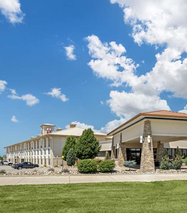 Best Western Plus Mid Nebraska Inn & Suites - Kearney, NE