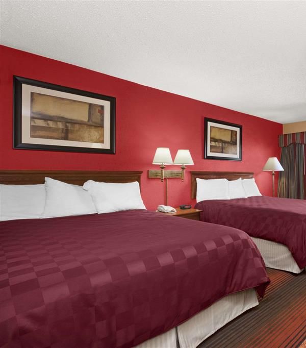 Ramada By Wyndham East Orange - Newark, NJ