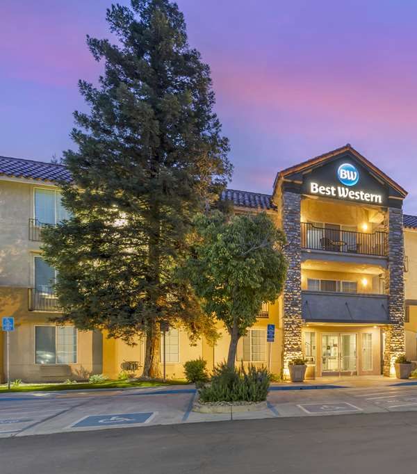 Best Western Visalia Hotel - Tulare, CA