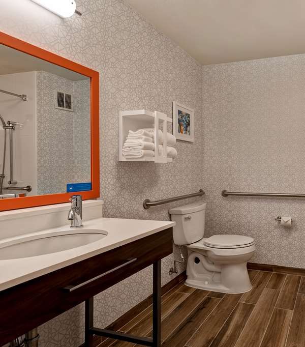 Hampton Inn & Suites Rohnert Park - Sonoma County - Petaluma, CA