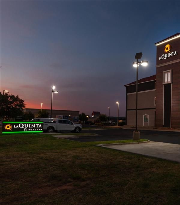 La Quinta Inn & Suites By Wyndham Midland North - Midland, TX