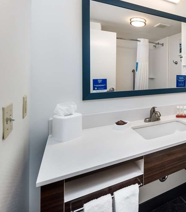 Hampton Inn & Suites Navarre - Navarre, FL