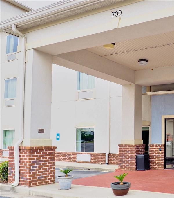 Econo Lodge Augusta West Near Fort Gordon - Augusta, GA