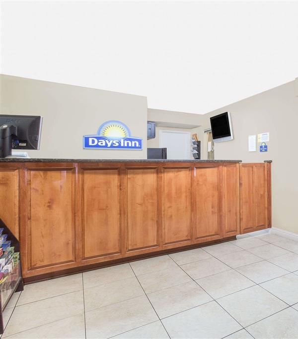 Days Inn By Wyndham Turlock - Modesto, CA