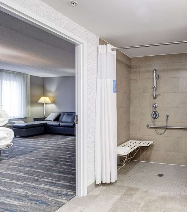 Hampton Inn & Suites By Hilton Brantford Conference Centre On - 브랜트퍼드