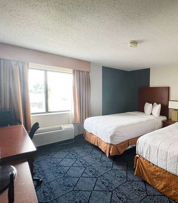 Mo Baymont By Wyndham Columbia - Columbia, MO