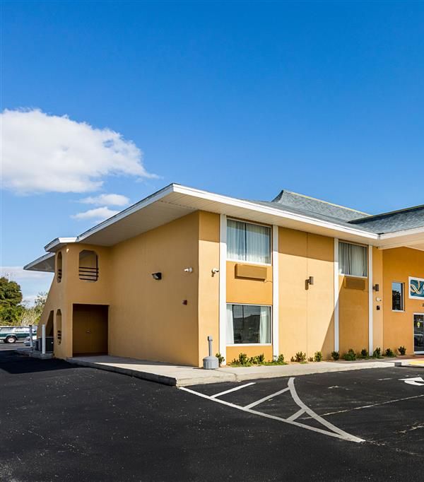 Quality Inn & Suites Heritage Park - St. Cloud, FL
