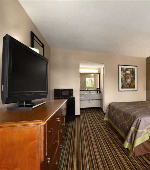 Super 8 By Wyndham Chattanooga/east Ridge - Chattanooga, TN