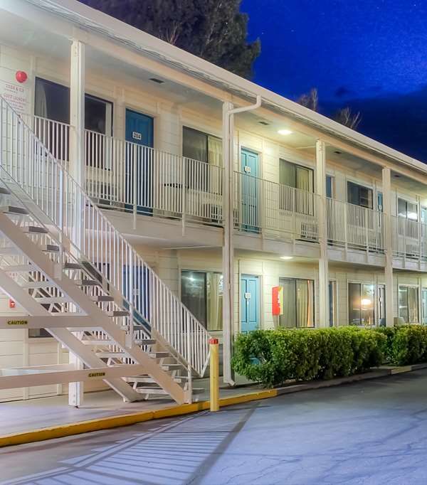 Motel 6 Bishop - Bishop, CA