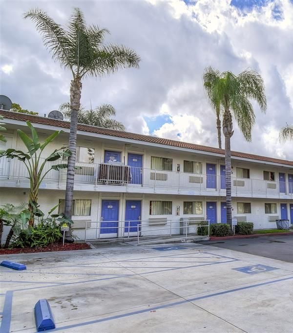 Motel 6 Chino - Los Angeles Area - Claremont, CA