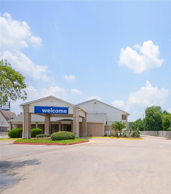 Motel 6 Houston - Baytown East - Baytown, TX