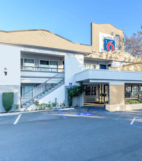 Motel 6 San Jose Convention Center - Santa Clara, CA