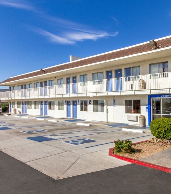 Motel 6 Phoenix North Bell Road - 피닉스