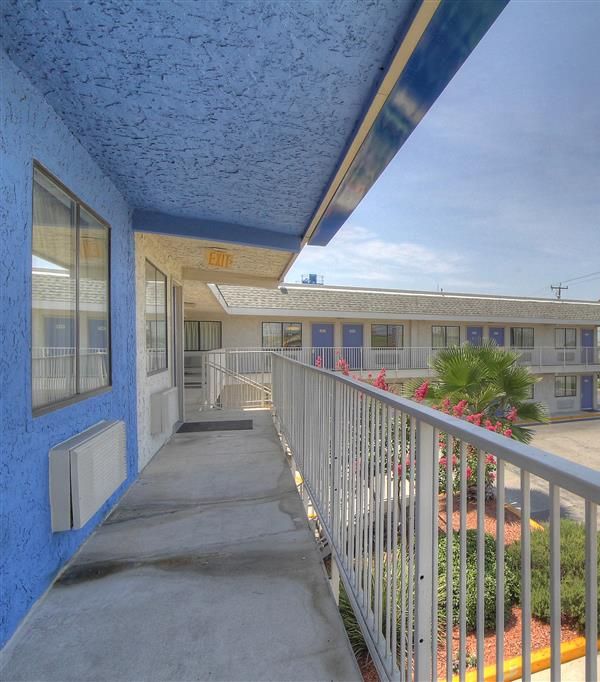 Motel 6 San Antonio-sam Houston - San Antonio, TX