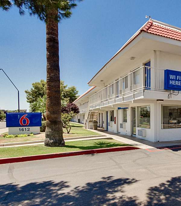 Motel 6 Scottsdale South - 피닉스