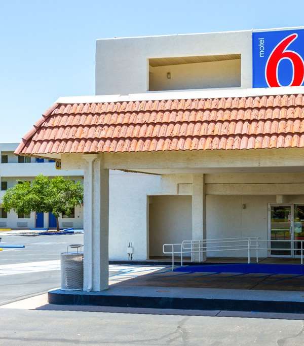 Motel 6 Phoenix Tempe - Priest Dr - 피닉스