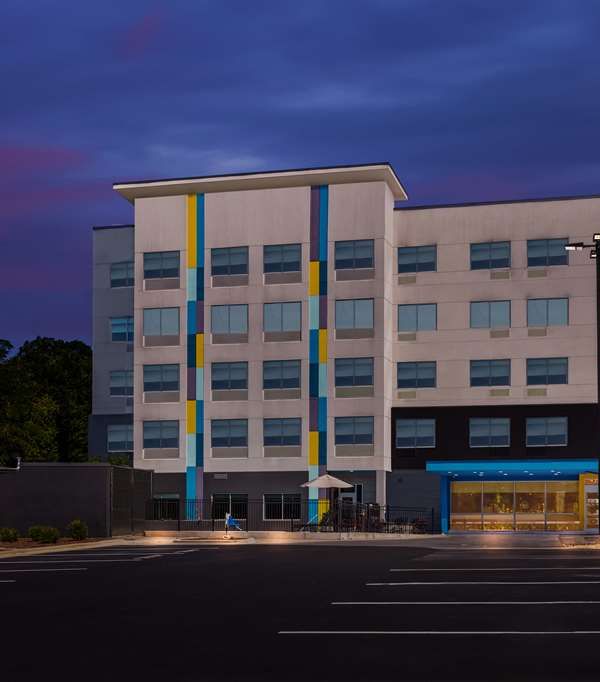 Tru By Hilton Asheville Blue Ridge Parkway - Asheville, NC