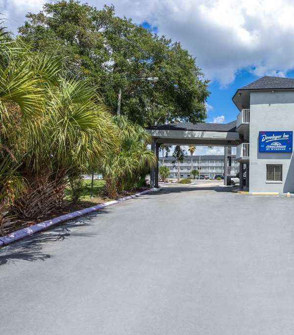 Howard Johnson By Wyndham Orlando Lake Buena Vista South - Celebration, FL