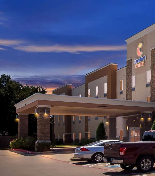 Comfort Suites At Katy Mills - Katy, TX