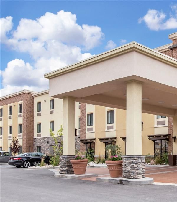 Comfort Suites Moab Near Arches National Park - Moab, UT