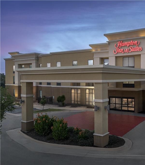 Hampton Inn & Suites Georgetown - Georgetown, TX